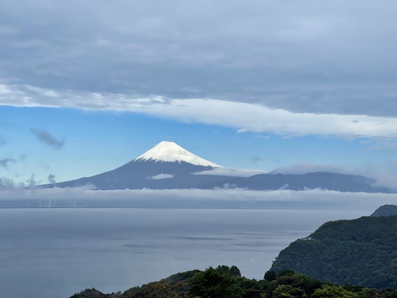 空気が澄み富士山がくっきり見えるようになりました。